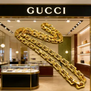 Gucci Link to Love Gold Oversized Chunky Necklace