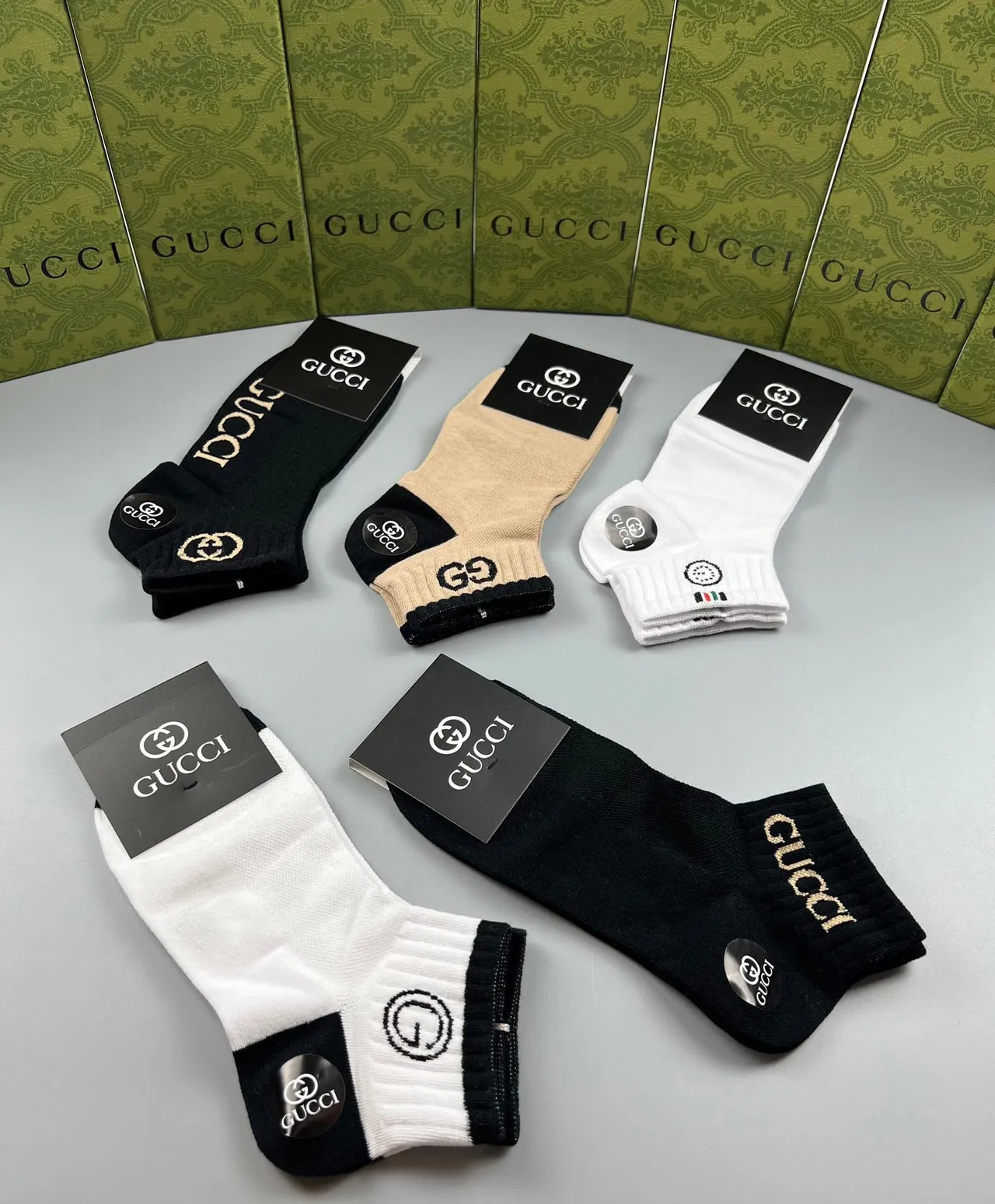 Gucci Logo-Embroidered Ankle Socks 5