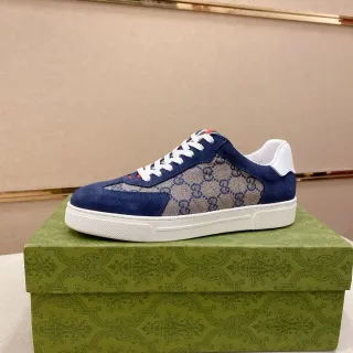 Gucci حذاء رياضي لايف ستايل أزرق بحري بيج سويد و GG مونوغرام كانفاس كبسول أبيض