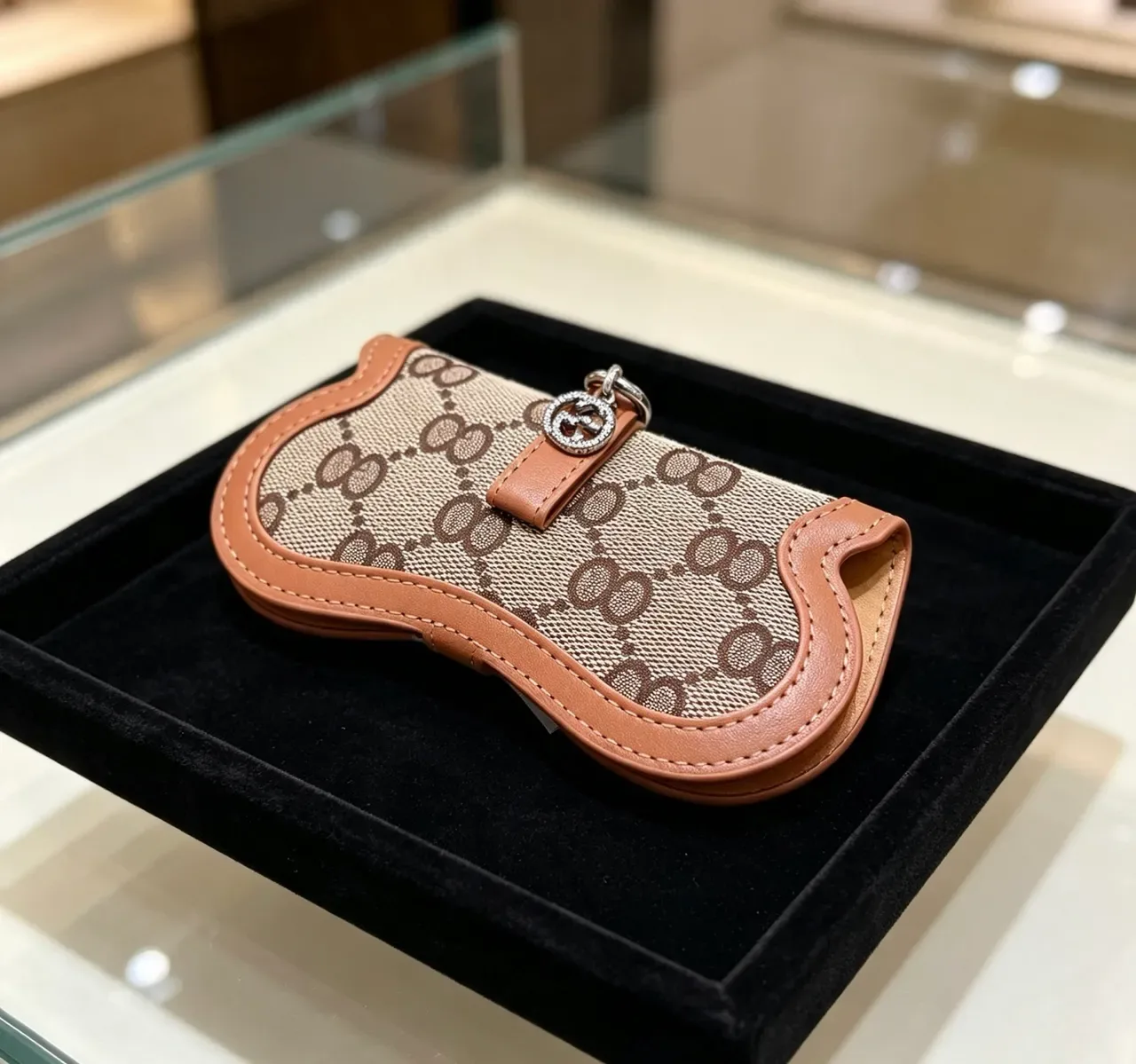 Gucci Ophidia Beige Brown GG Monogram Canvas Tan Leather Trim óculos de sol 6