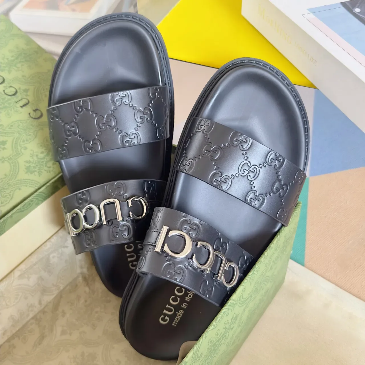 Gucci Ophidia Noir et Doré Embossed GG Monogram Interlocking G Buckles Sandales 8