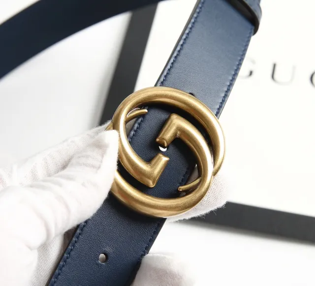 Gucci Ophidia Cinto de couro de grão completo liso com fivela dupla G azul dourado interligada 4