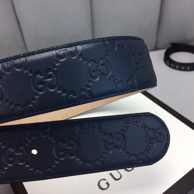 Gucci Ophidia Navy Beige Embossed GG Monogram Interlocking G Buckle Leather Belt 7