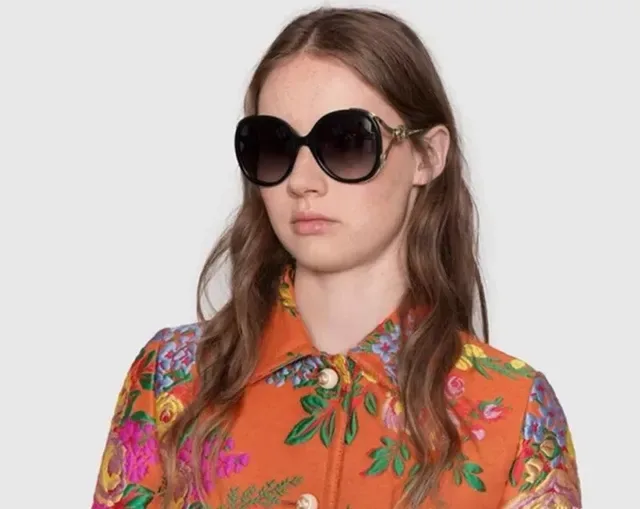 Gucci Oval Frame Gradient Lens Sunglasses 2