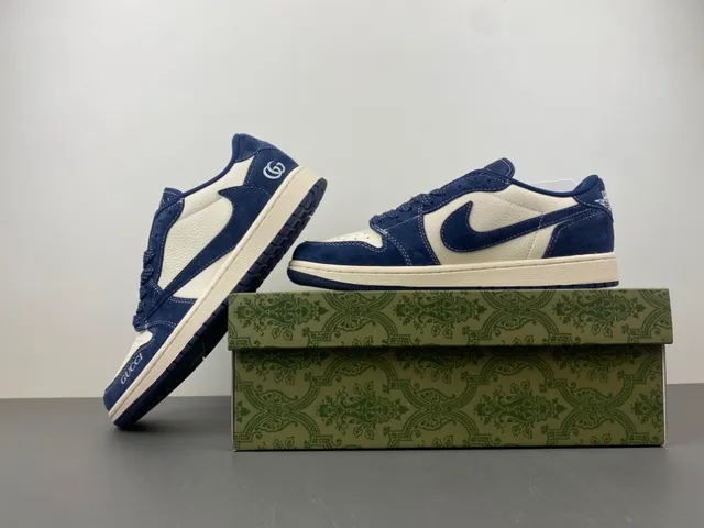 Gucci Rhyton Navy and White Suede Leather Lifestyle Sneakers 14