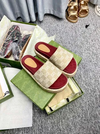Gucci Screener Beige and Red GG Monogram Slippers 6