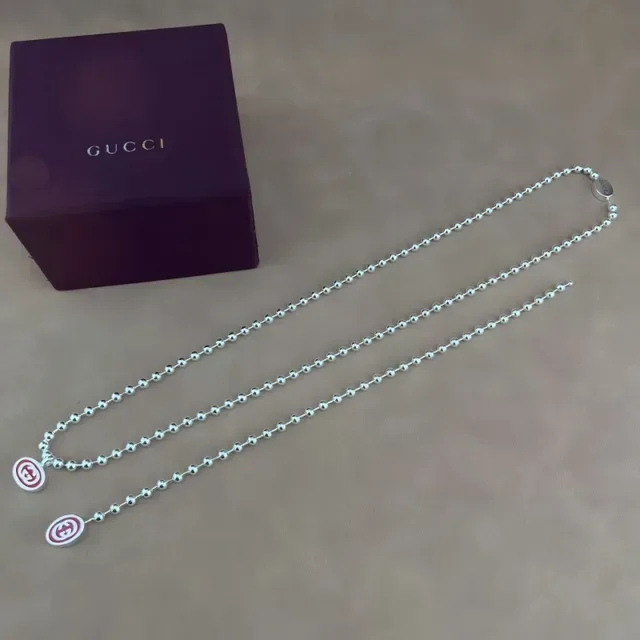 Gucci Screener Double G Collier pendentif émaillé 5