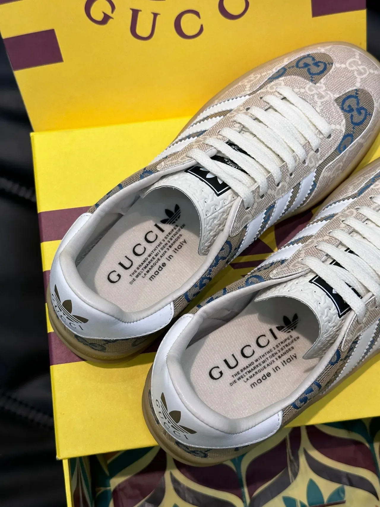 Gucci Screener GG Monogram Beige Blue White Lifestyle Sneakers 2