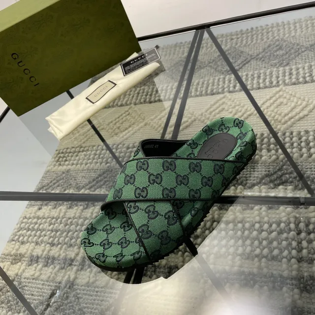 Gucci Screener Green GG Monogram Woven Slippers 7