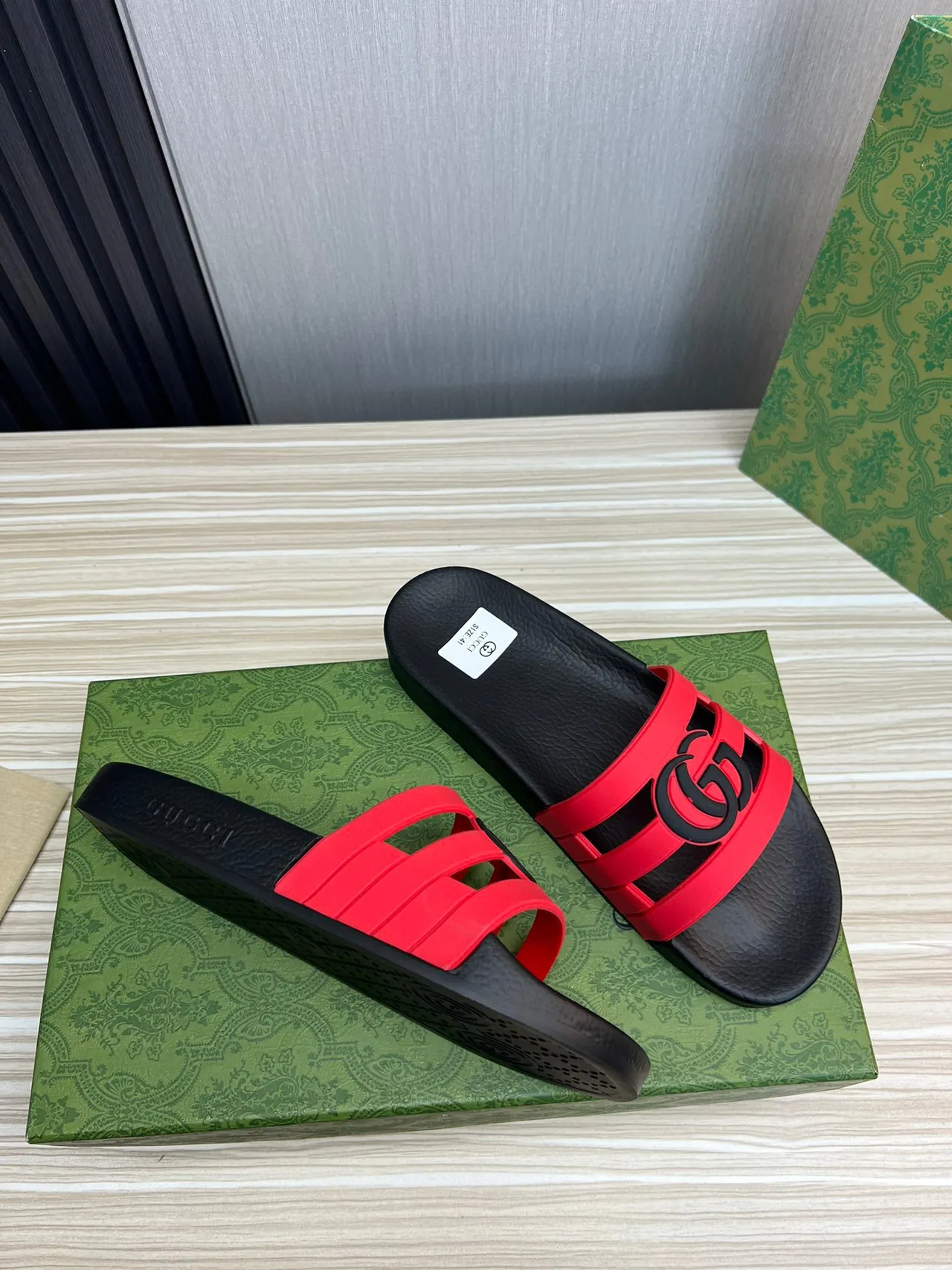 Gucci Screener Interlocking G Red and Black Slide Slippers 5
