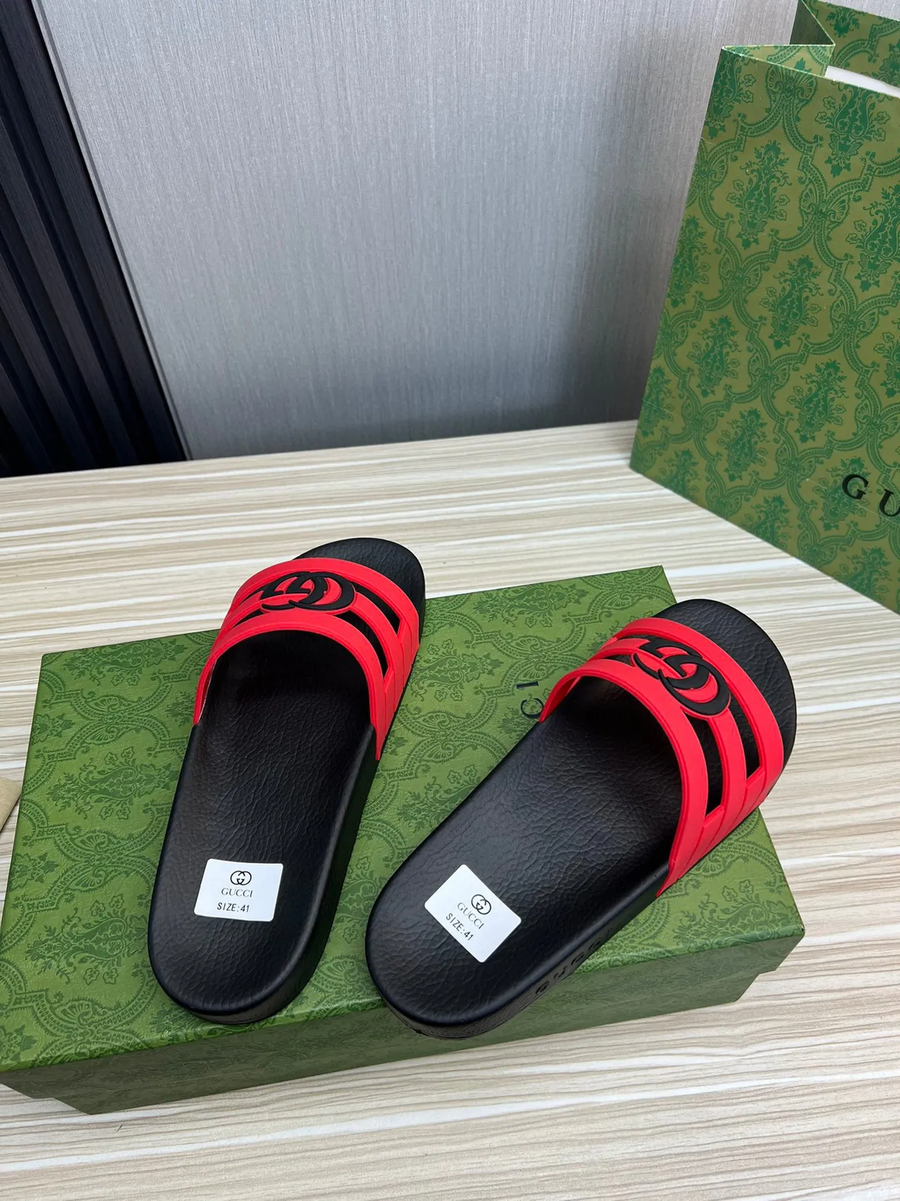 Gucci Screener Interlocking G Red and Black Slide Slippers 6