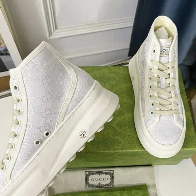 Gucci Screener Monogram Canvas White Lifestyle Sneakers 3