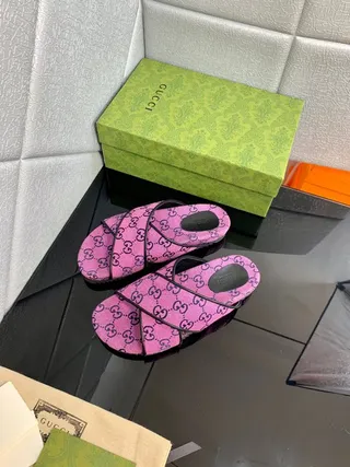 Gucci Screener Pink GG Monogram Canvas Slippers 6