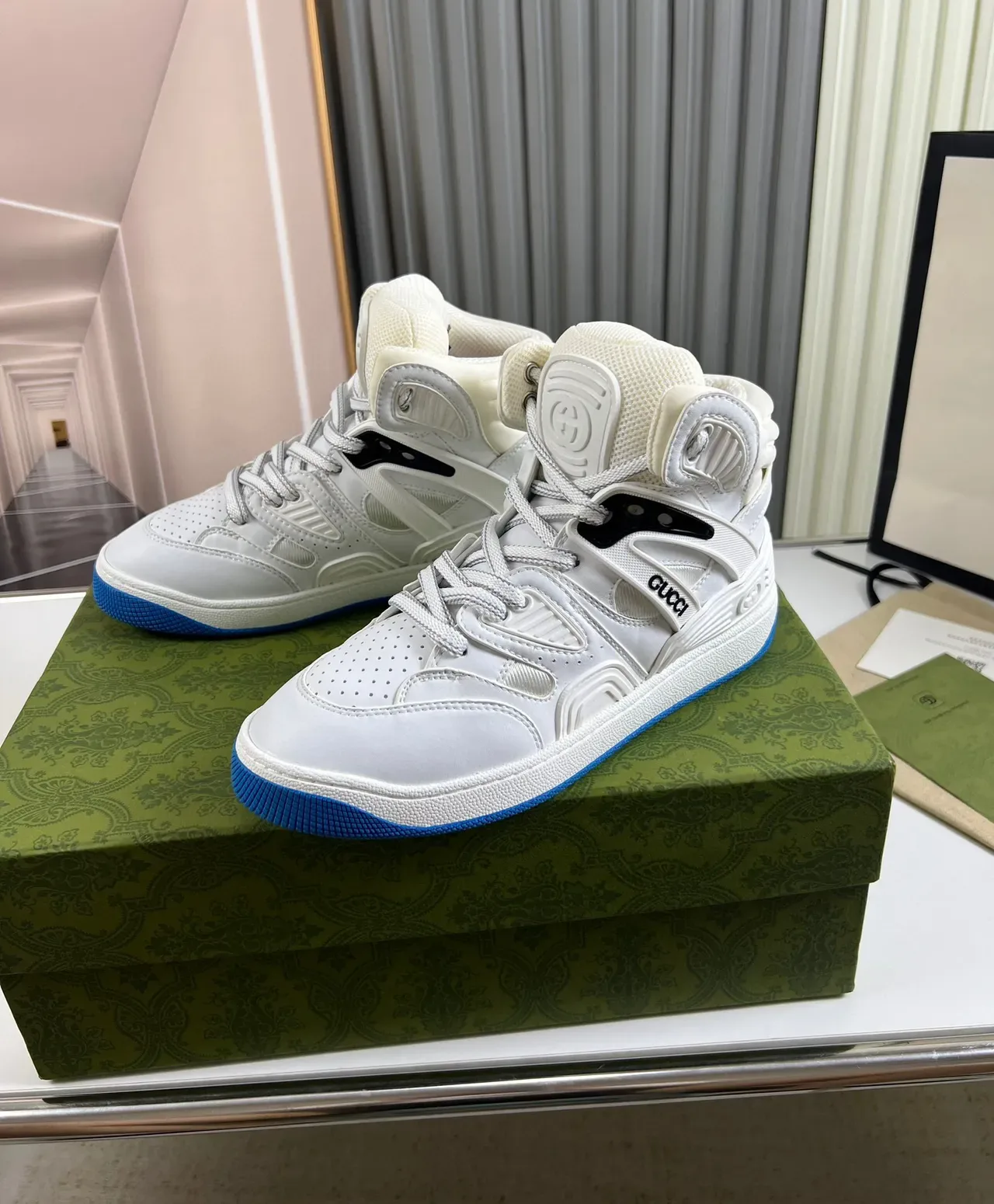 Gucci Screener Brancos e Azuis tênis lifestyle 8