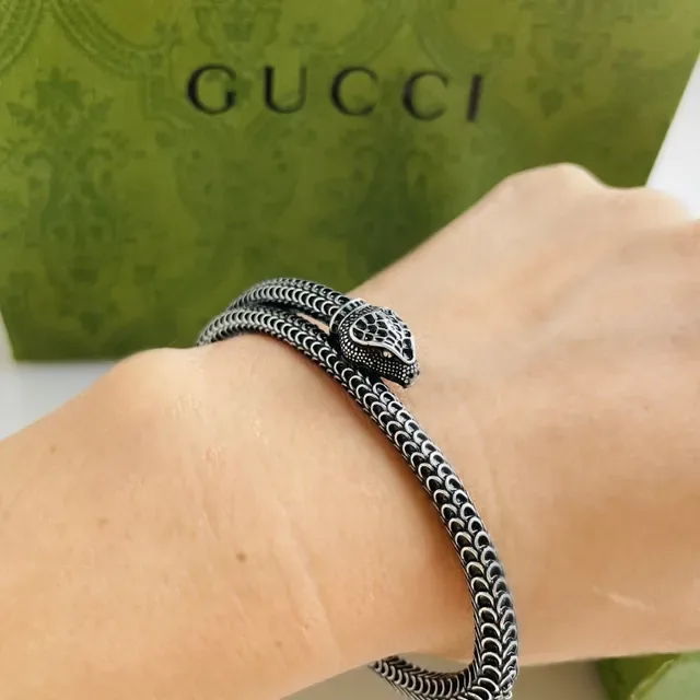 Gucci Serpent Scale-Link Black and Silver Bracelet 2