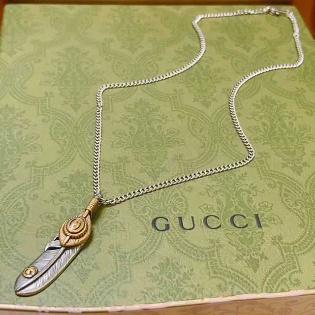Gucci Silver Gold Two-Tone Metal Feather Pendant Necklace 9