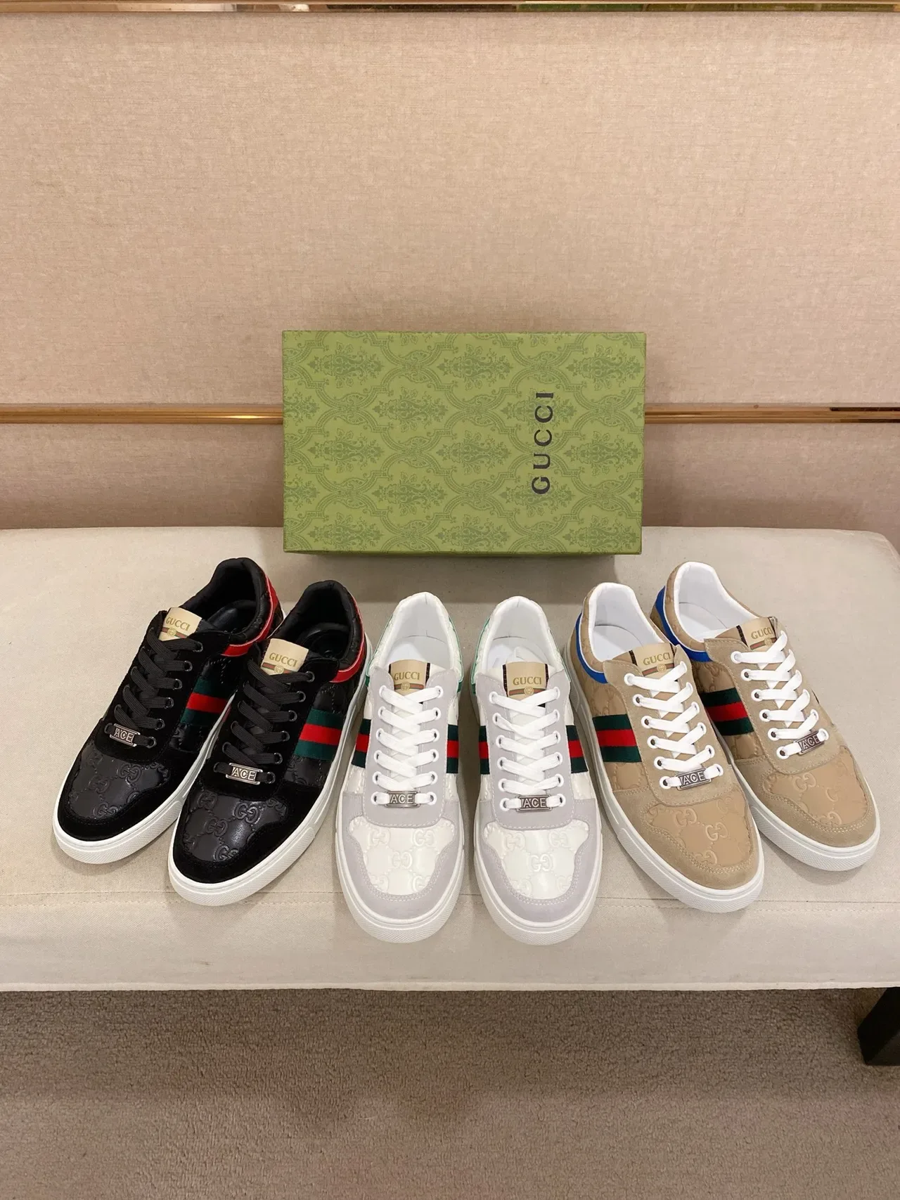 Sneakers Gucci Tennis 1977 Beige GG Monogram Web Stripe Lifestyle 6