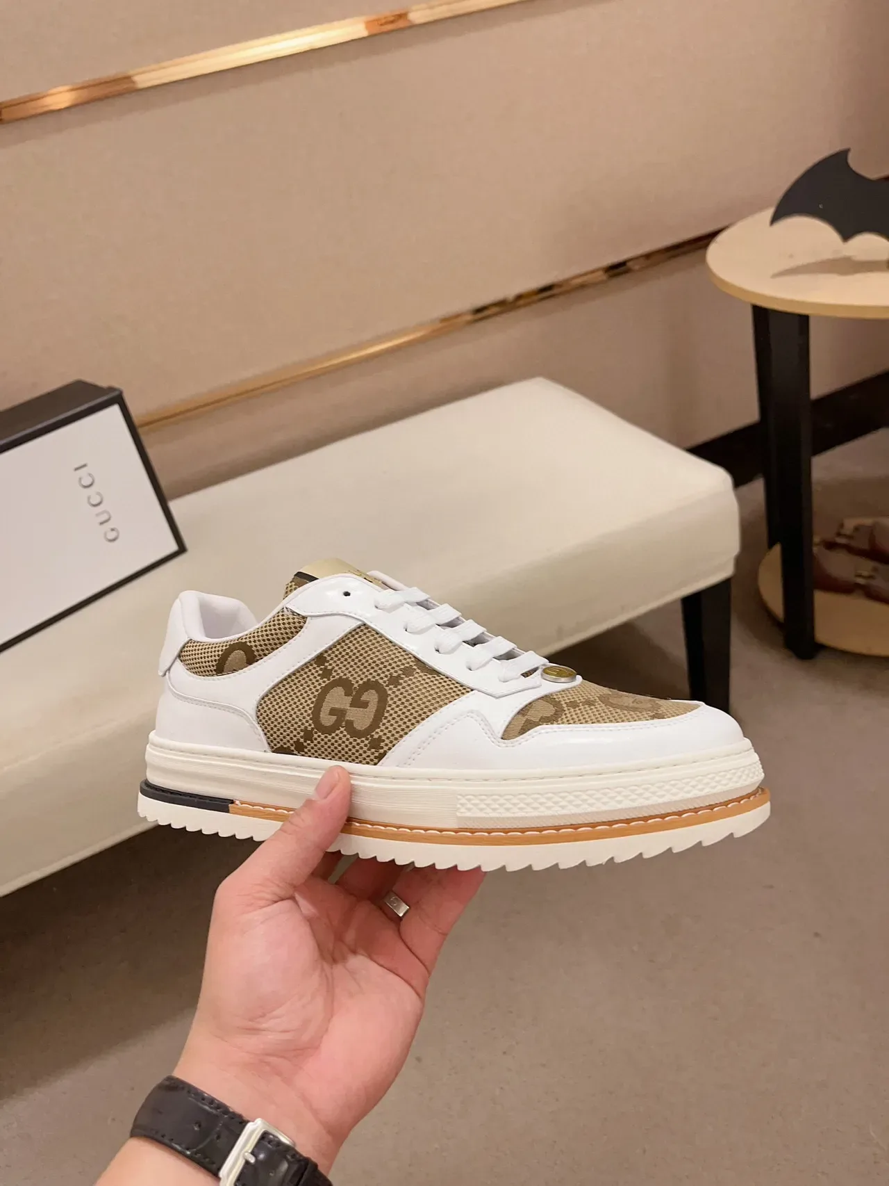 Gucci Tennis 1977 Brancos e Bege GG Monogram Tênis Lifestyle 4