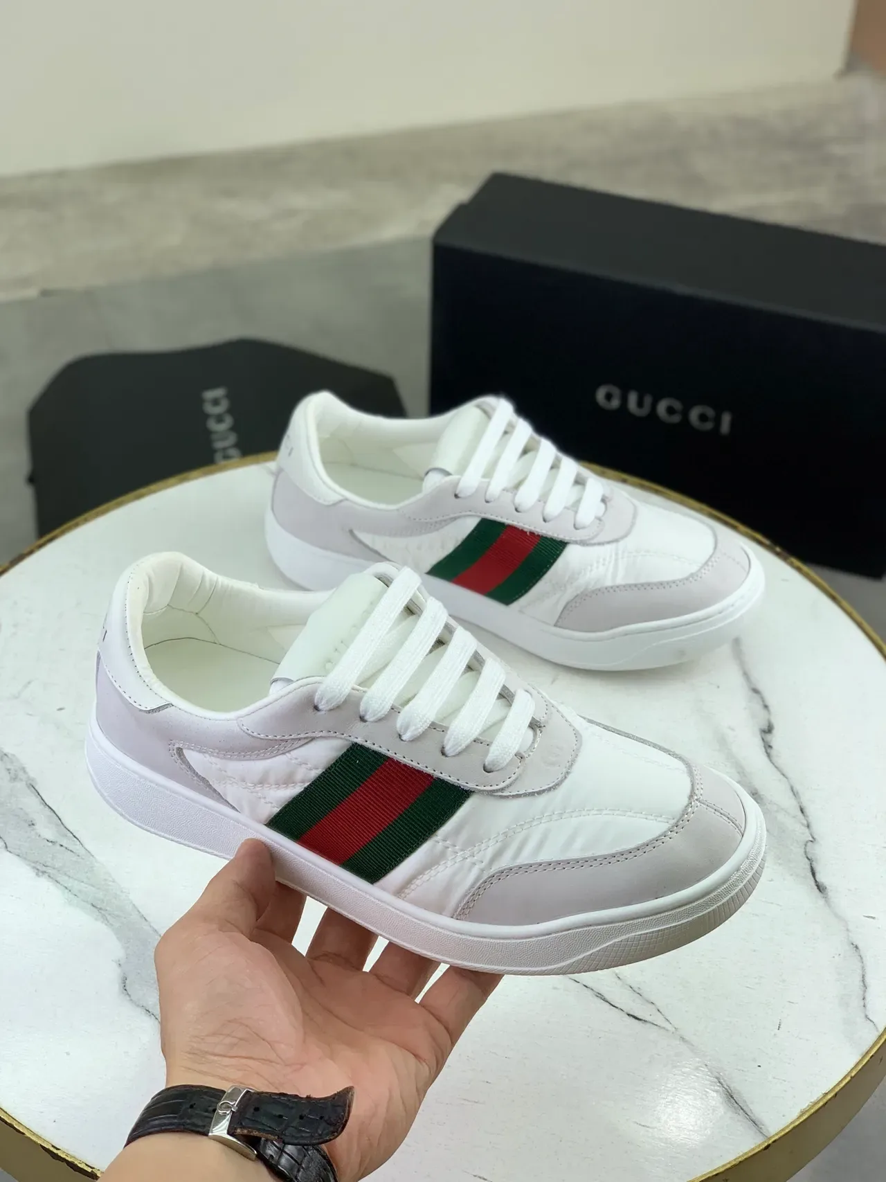 Gucci Tennis 1977 أبيض و رمادي Web Stripe لايف ستايل سنيكرز 4