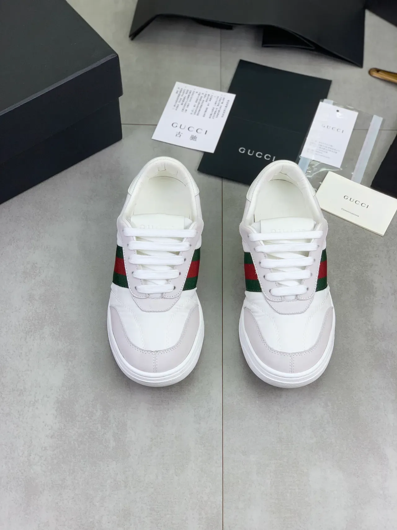 Gucci Tennis 1977 أبيض و رمادي Web Stripe لايف ستايل سنيكرز 5