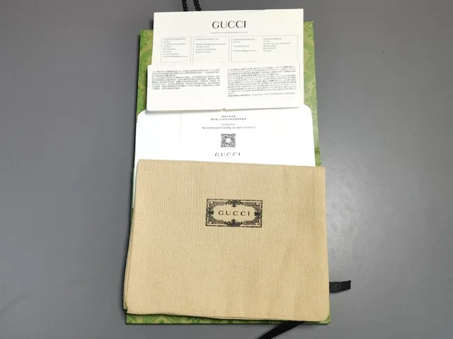 Gucci Tennis 1977 White Green Red Tiger Lifestyle Sneakers 3