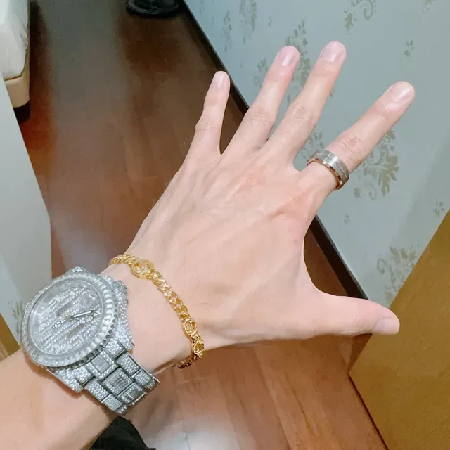 Gucci Two-Tone Polished Wide Band Ring 8