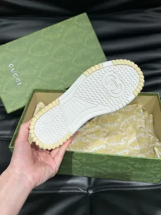Gucci White Beige Monogram Canvas Web-Tongue Detail Lifestyle Sneakers 7