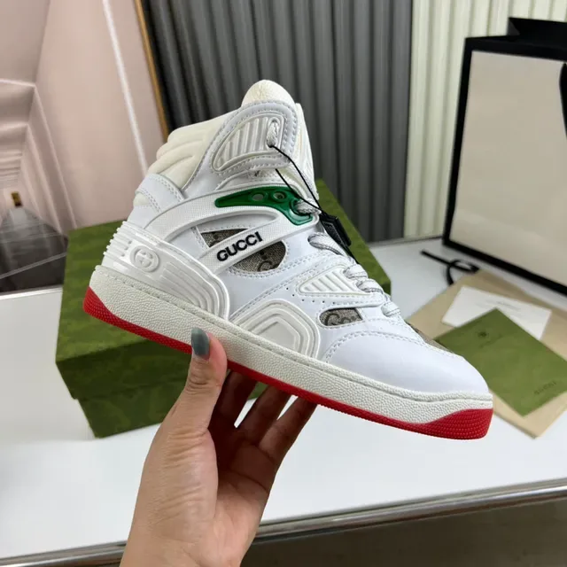 Gucci Tênis Lifestyle Branco e Vermelho de Cano Alto com Camadas de Sintético 5
