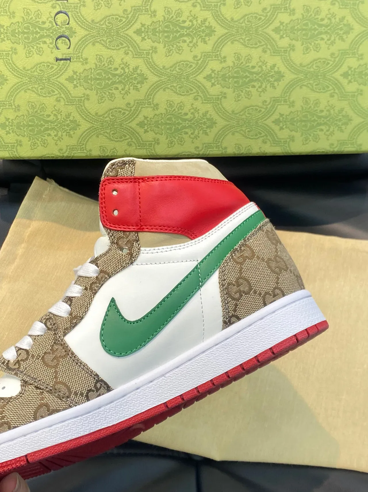 Gucci x Nike Air Jordan 1 Monogram Canvas Vert Rouge Blanc Chaussures Lifestyle 7