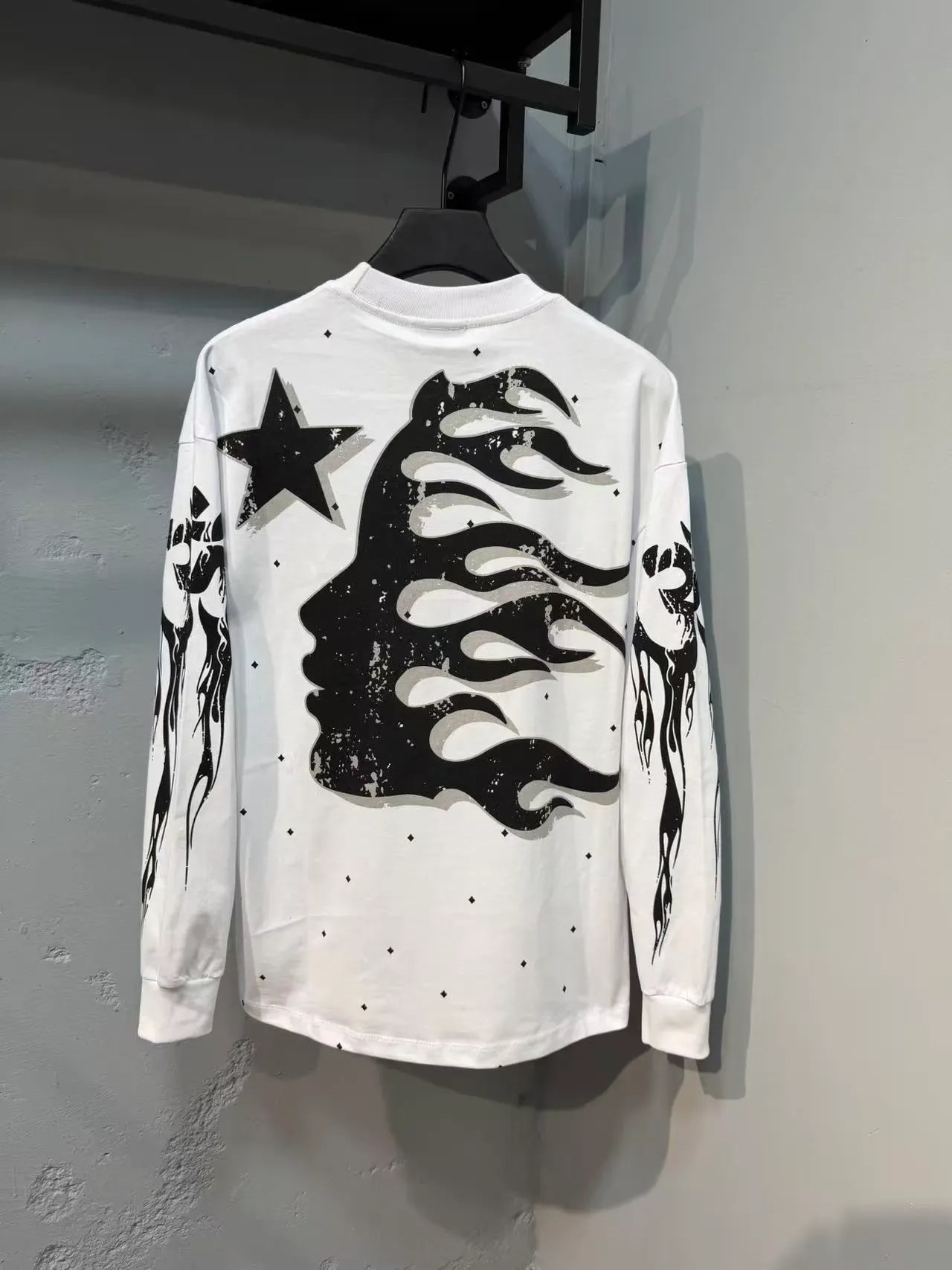 Hellstar Graphic Print Long-Sleeve Crewneck T-Shirt 6