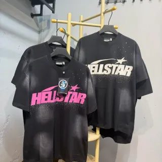 تي شيرت Hellstar أوفرسايز بشعار نجمة جرافيك وتدرج أسود متلاشي
