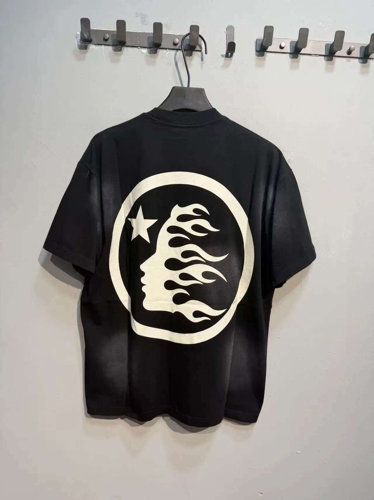 Hellstar Graphic Star Logo Black Gradient Fade Oversized T-Shirt 7