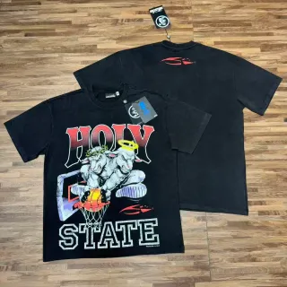 تي شيرت أسود Hellstar Holy State بطباعة جرافيك