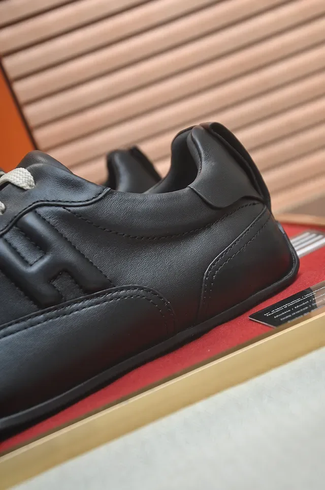 Hermès Black White Leather Upper Laces Lifestyle Sneakers 3