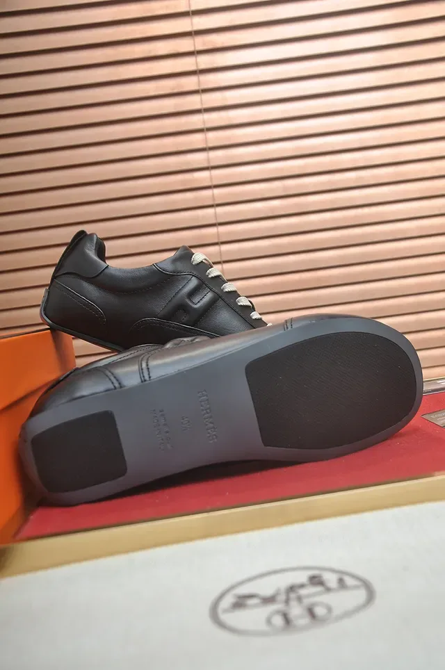Hermès Black White Leather Upper Laces Lifestyle Sneakers 4