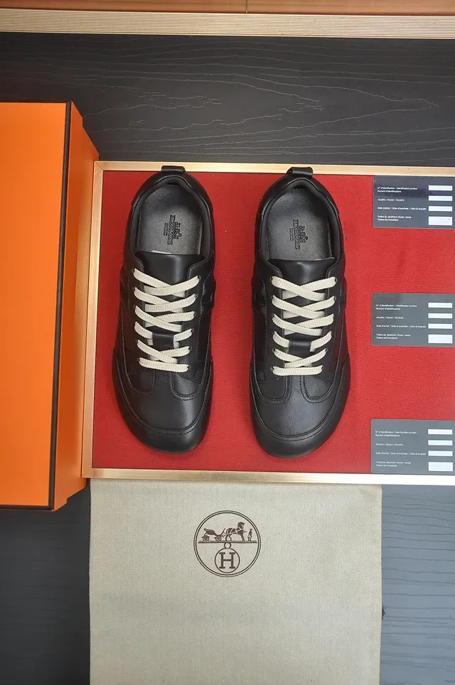 Hermès Black White Leather Upper Laces Lifestyle Sneakers 6