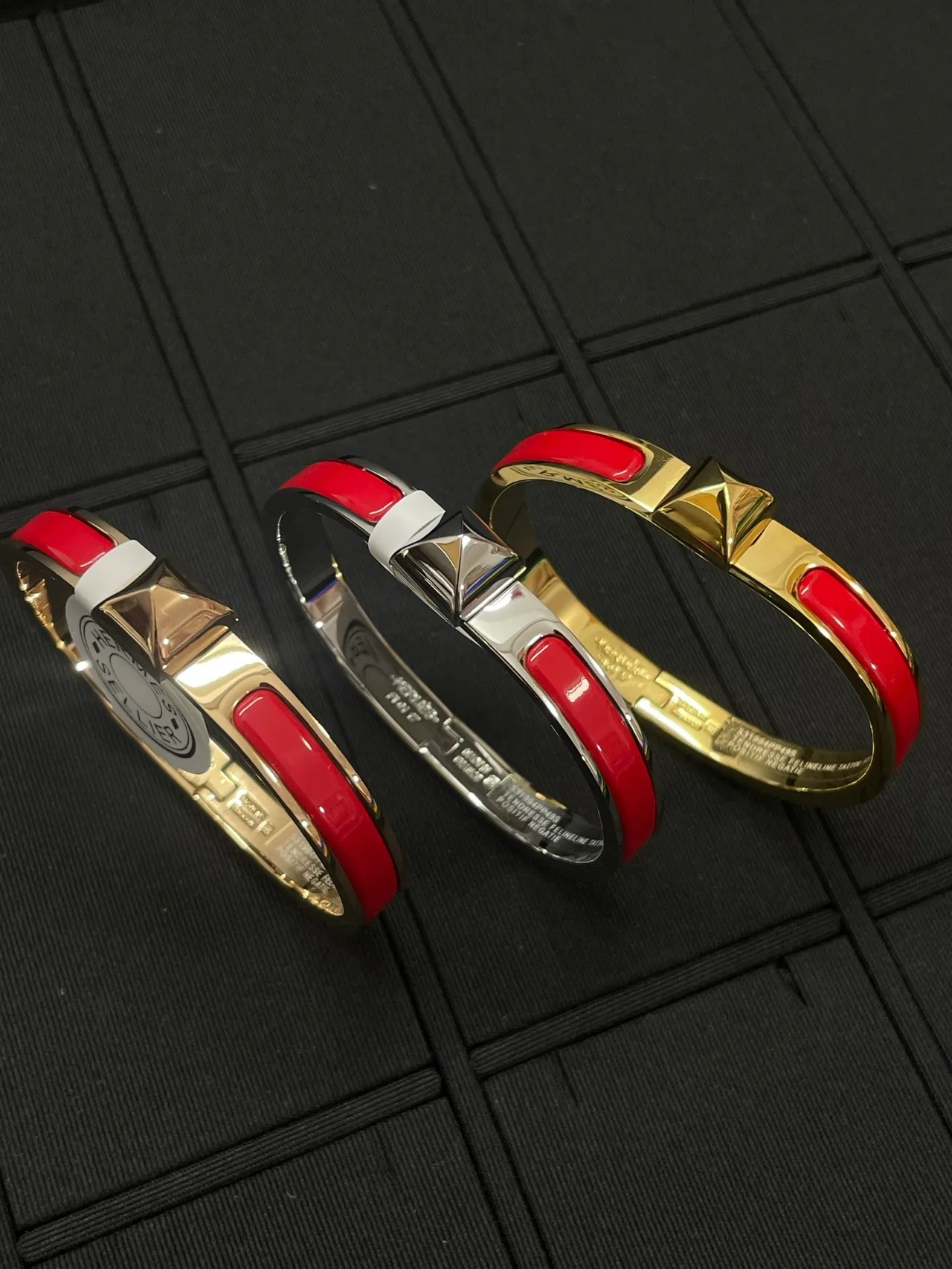 Hermès Collier de Chien White Enamel Gold and Palladium Bracelets 7