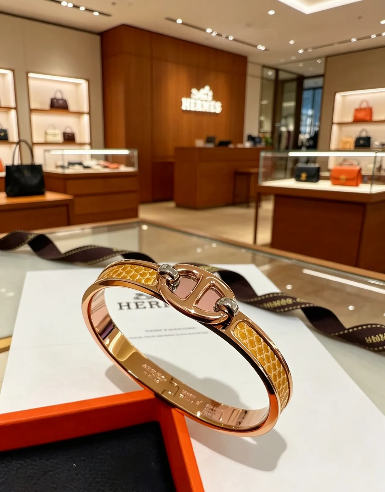 Hermès Gold Brown H-Shaped Toggle Clasp Snakeskin-Textured Inlay Bracelet 7