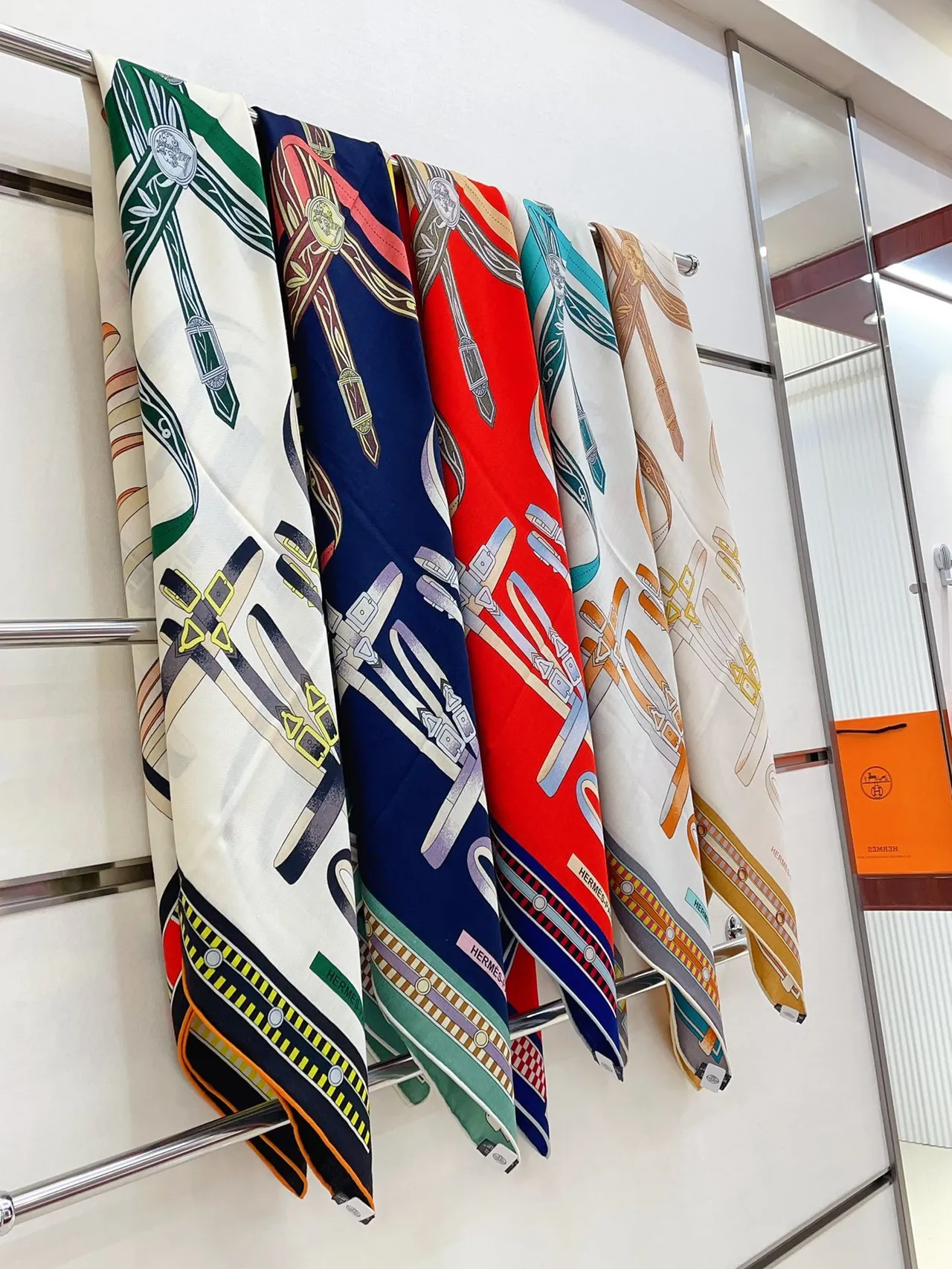 Hermès Graphic Print Silk Scarf 4