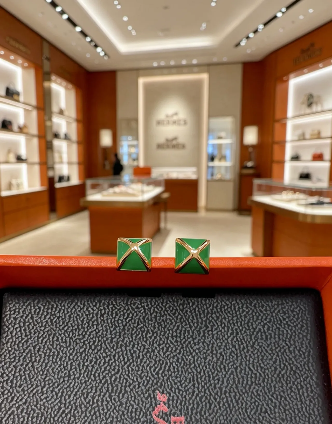 Hermès Green Enamel X-Frame Stud Earrings 8