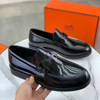 Hermès H Loafer Preto Verniz