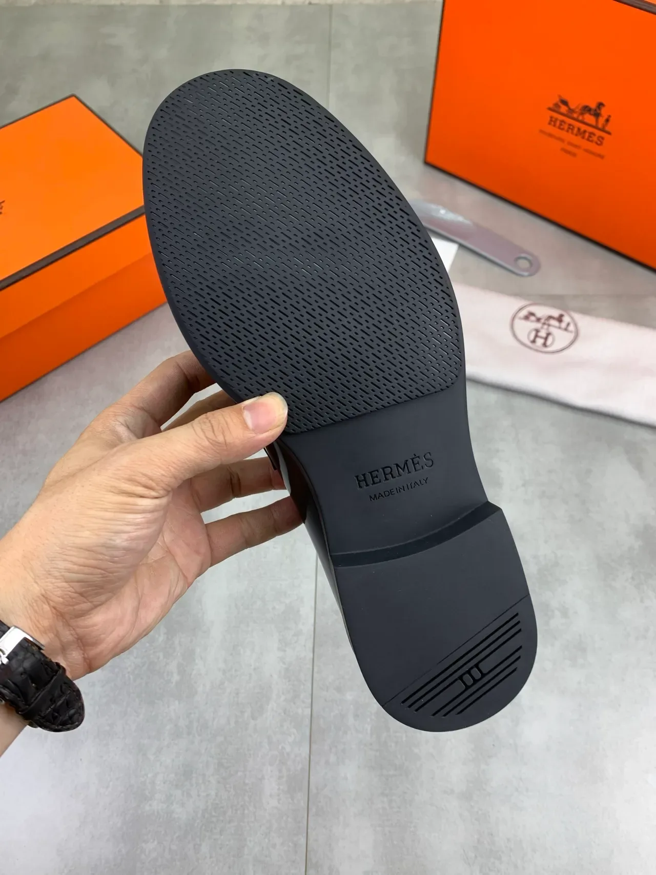 Hermès H Loafer Negro Charol 3