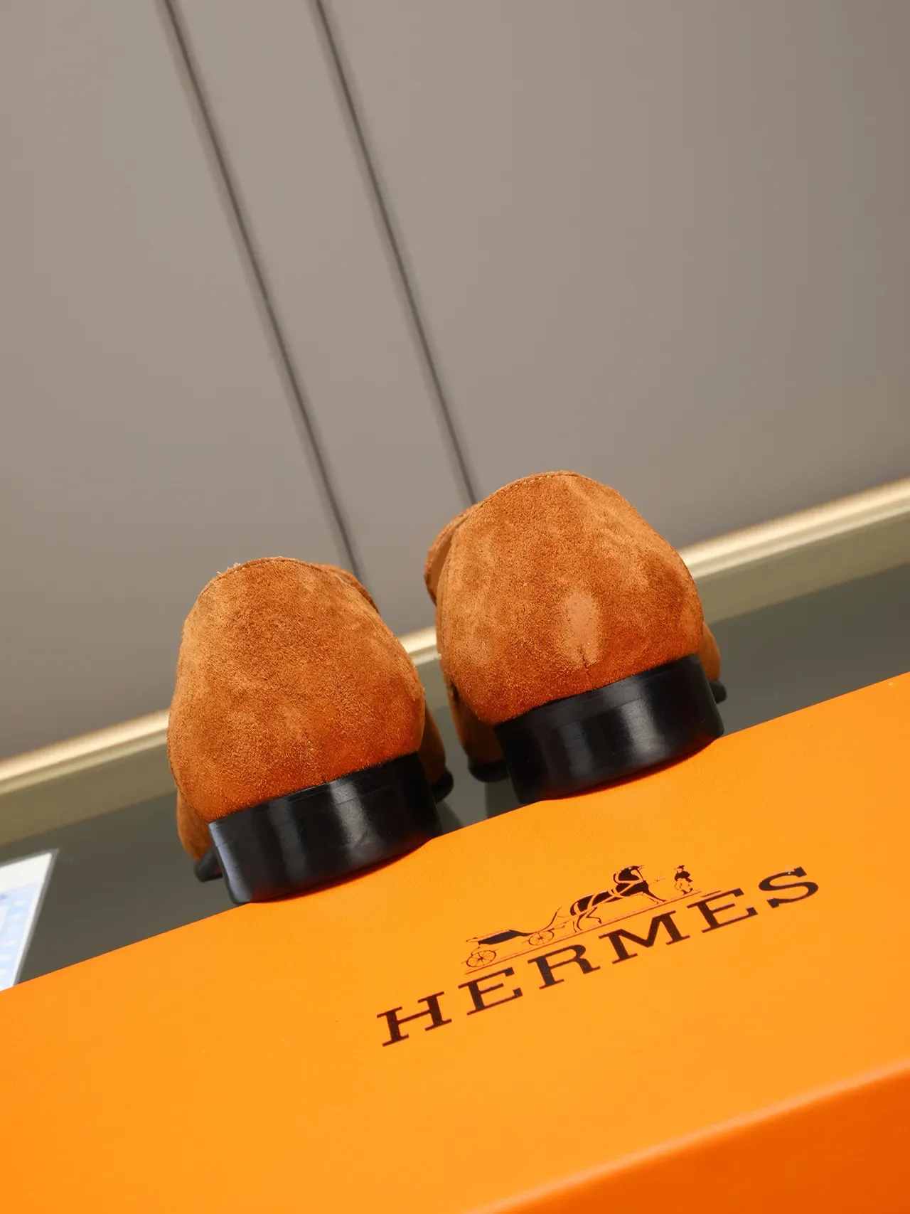 Hermès H-Loafer mocassins en daim tan 3