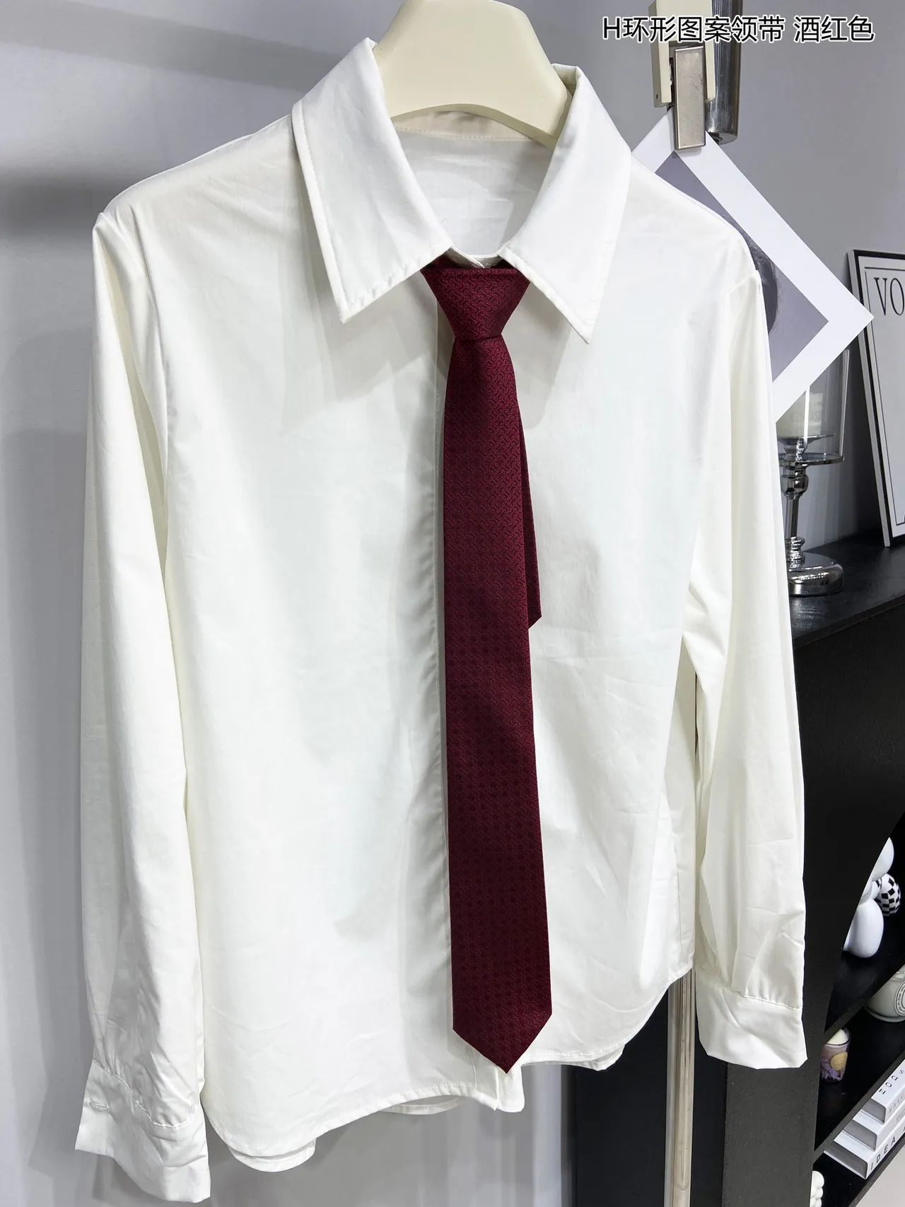 Hermès H Motif Rouge Bourgogne Tissage Jacquard Soie Twill Cravate 7
