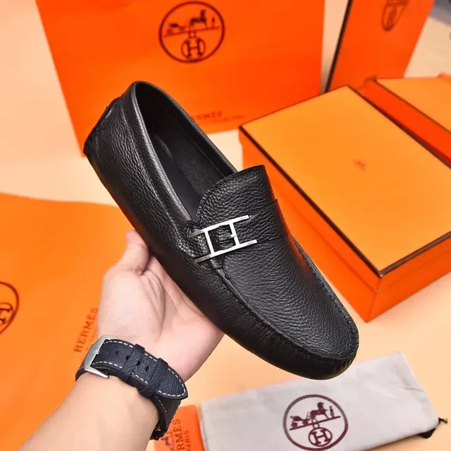 Hermès Oran Black Pebbled Leather H-Buckle Loafers 5
