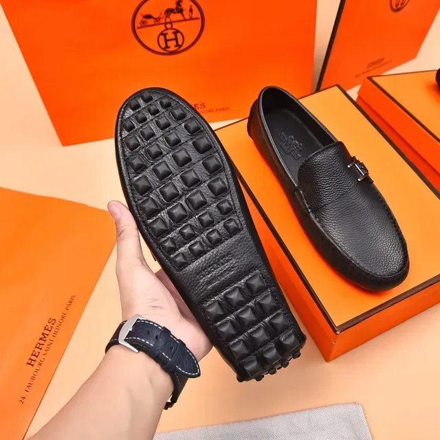 Hermès Oran Black Pebbled Leather H-Buckle Loafers 7