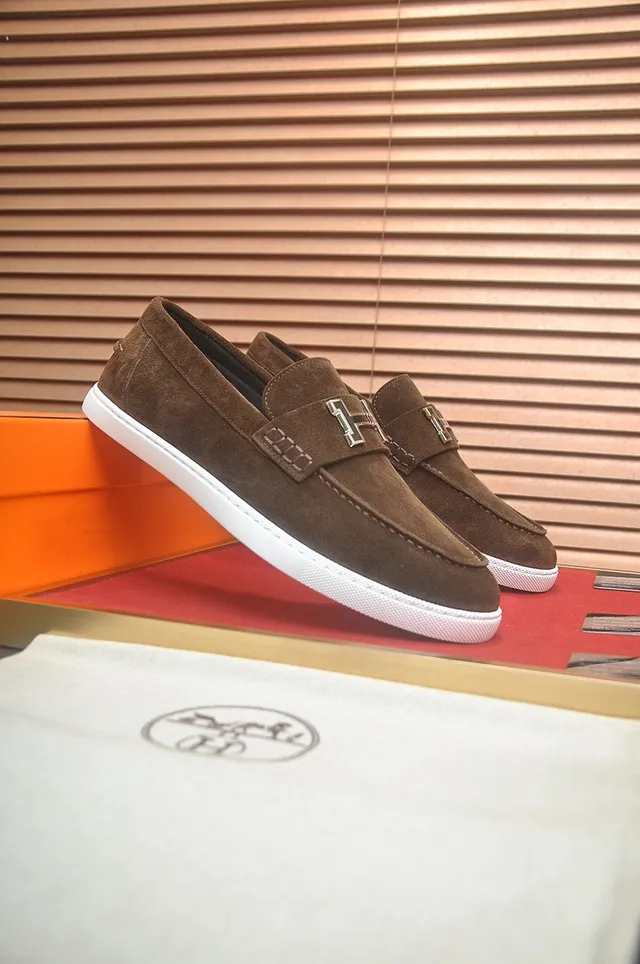Hermès Oran Mocassins en Daim Brun avec Boucle H 2
