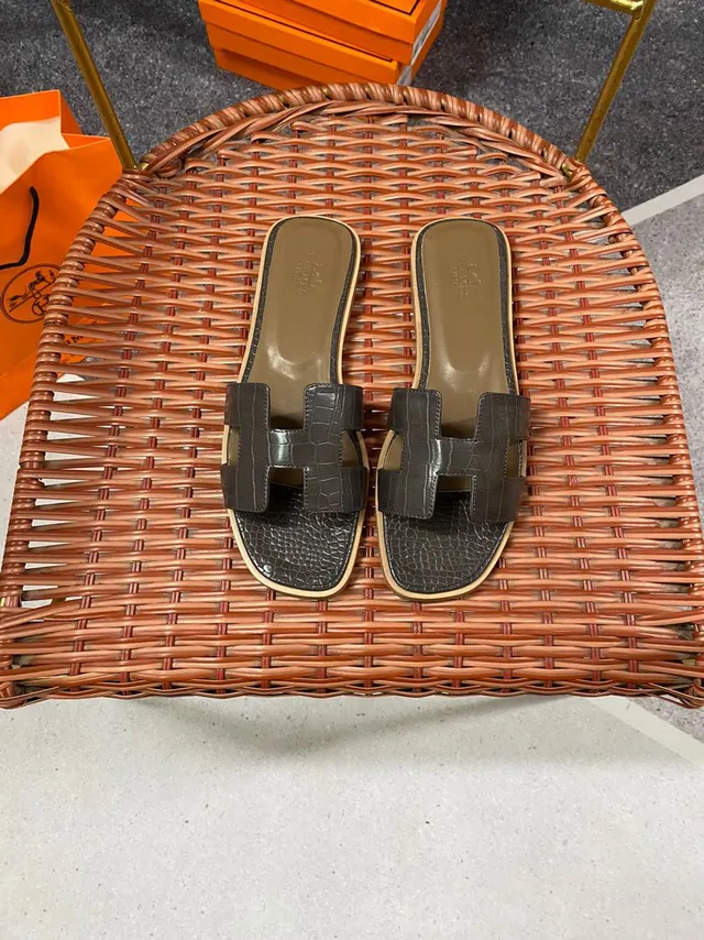 Hermès Oran H-Strap Croc-Embossed Brown Slippers 2