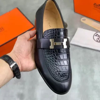 Hermès Oran Loafer Black Crocodile-Embossed Leather H-Buckle Loafer