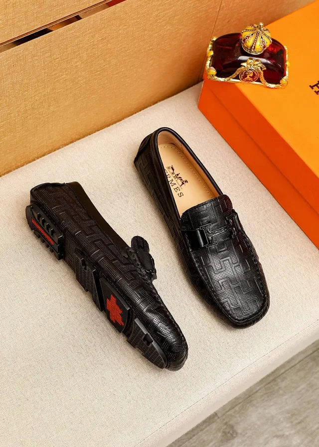 Hermès Oran Loafer Black Embossed Geometric Pattern Leather Loafer 9